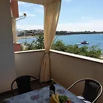 Apartment Summertime