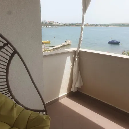 Summertime Apartament Povljana